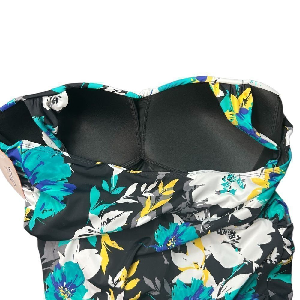 Swimsuits For All Floral One Piece Bathing Suit - Picture 5 of 10
